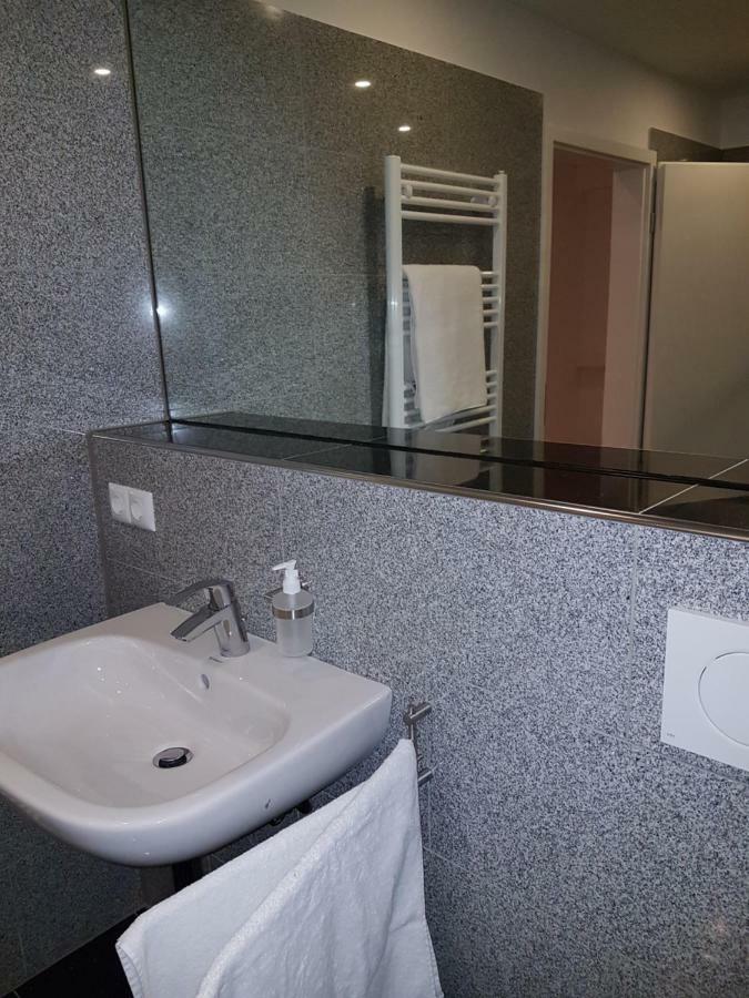 Wohnen Im Souterrain Einer Villa Herdecke Esterno foto